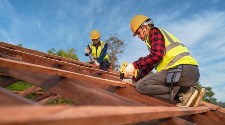 Expert Emergency Roof Repairs services in Milton, LA